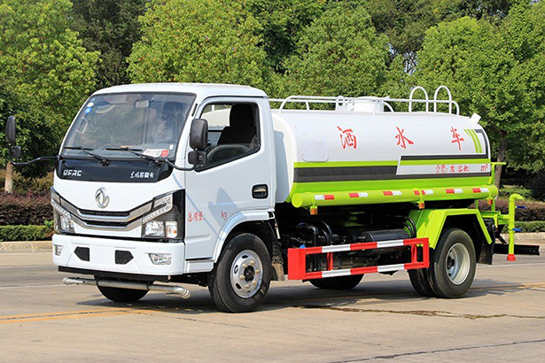 Sprinkler-truck